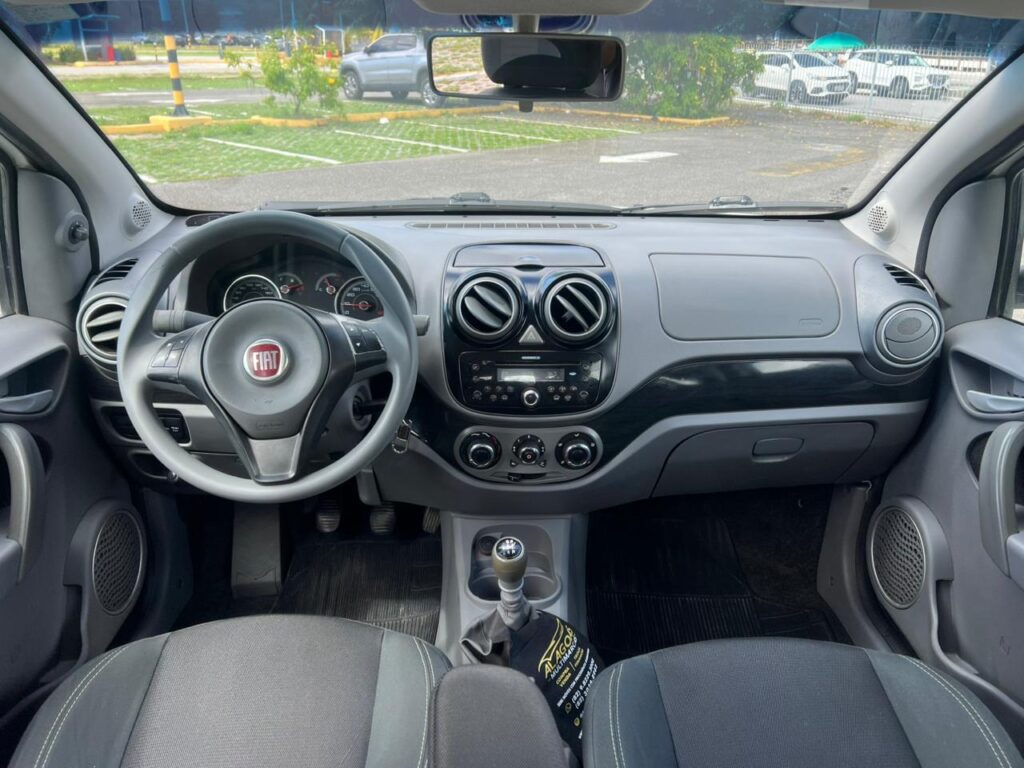 FIAT PALIO ATTRACTIVE 1.0 2016