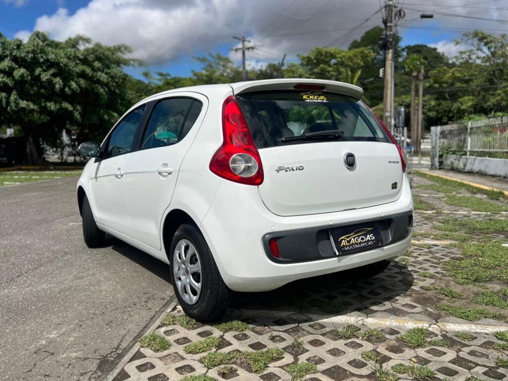 FIAT PALIO ATTRACTIVE 1.0 2016