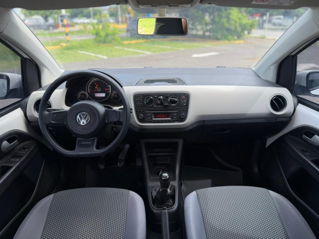 VOLKSWAGEN UP 1.0 TSI