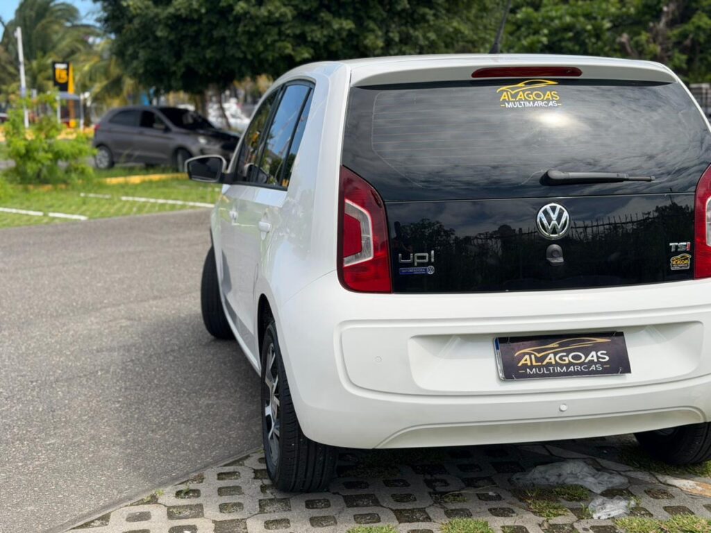 VOLKSWAGEN UP 1.0 TSI